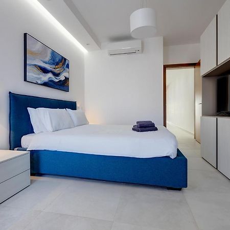 Deluxe Apartment With Valletta And Harbour Views Sliema Eksteriør billede