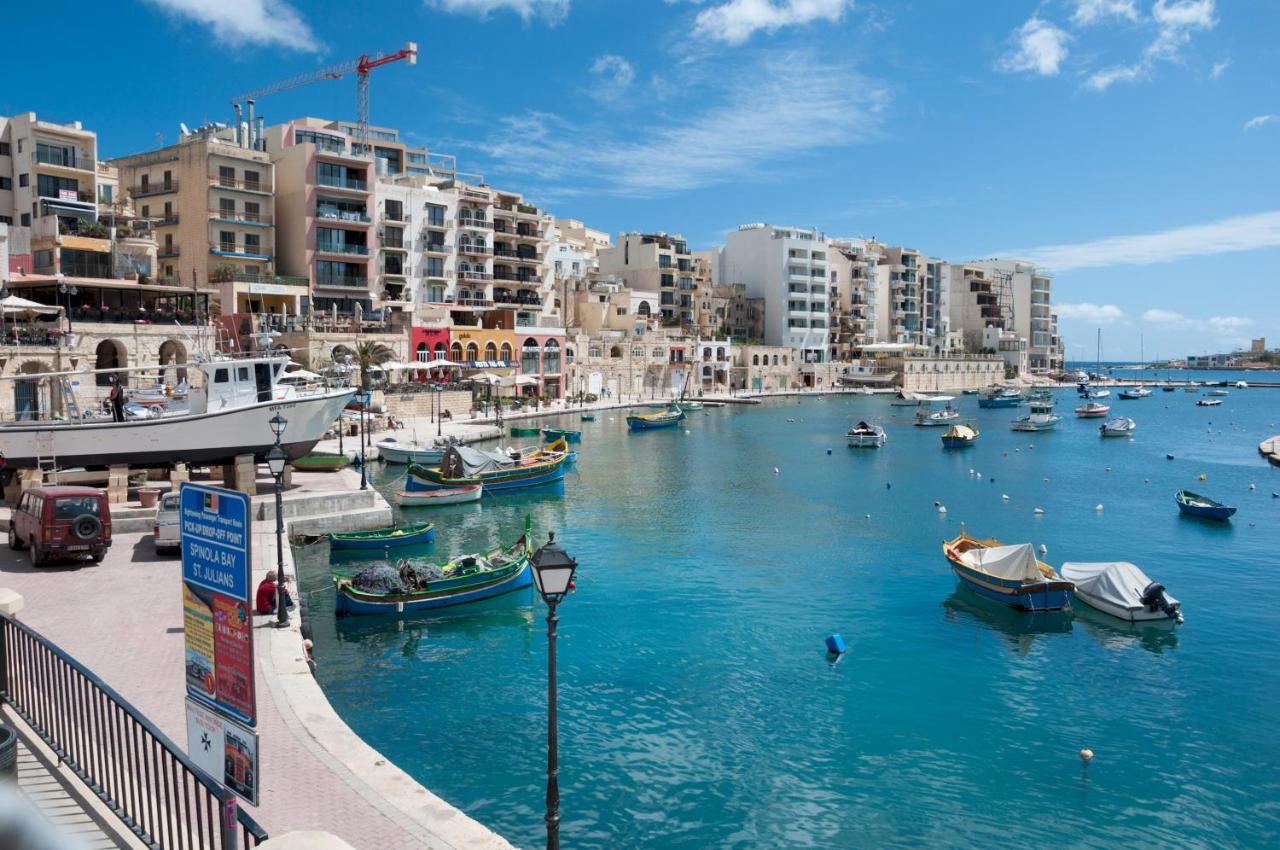 Deluxe Apartment With Valletta And Harbour Views Sliema Eksteriør billede